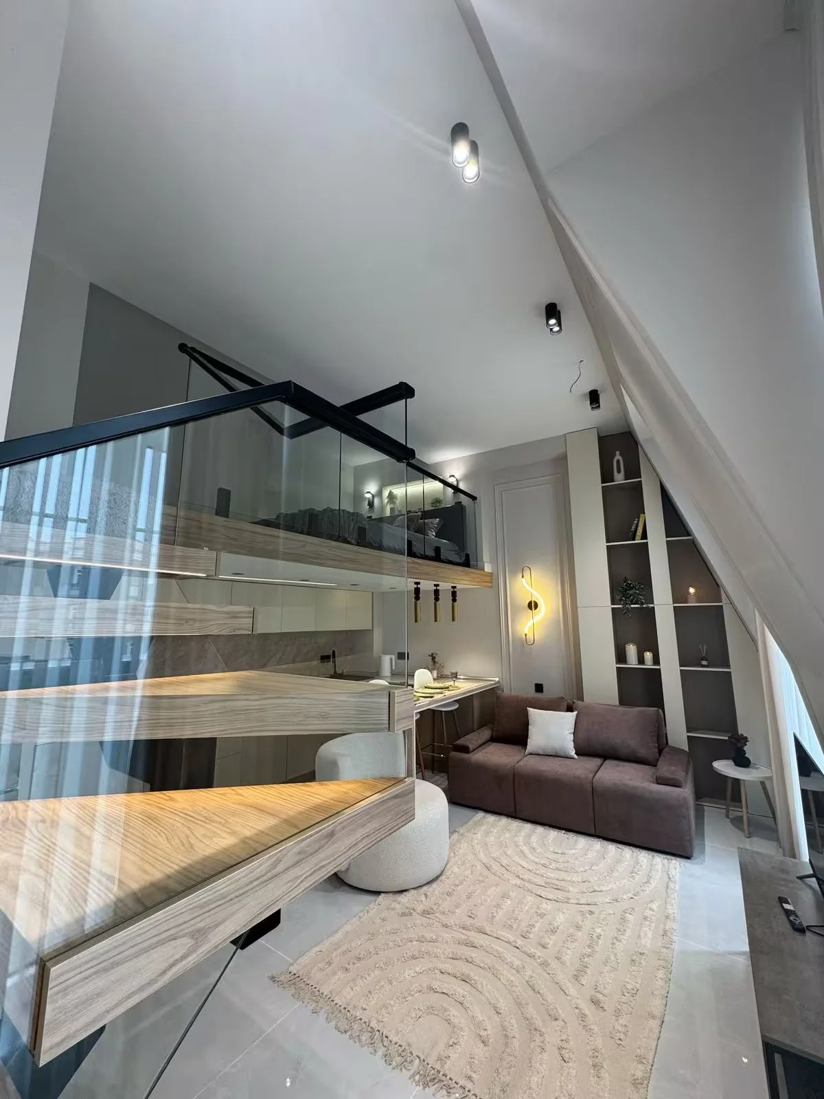 Kirayə 2 otaqlı Mənzil 60 m² Xətai r. Ağ şəhər q. – şəkil 16