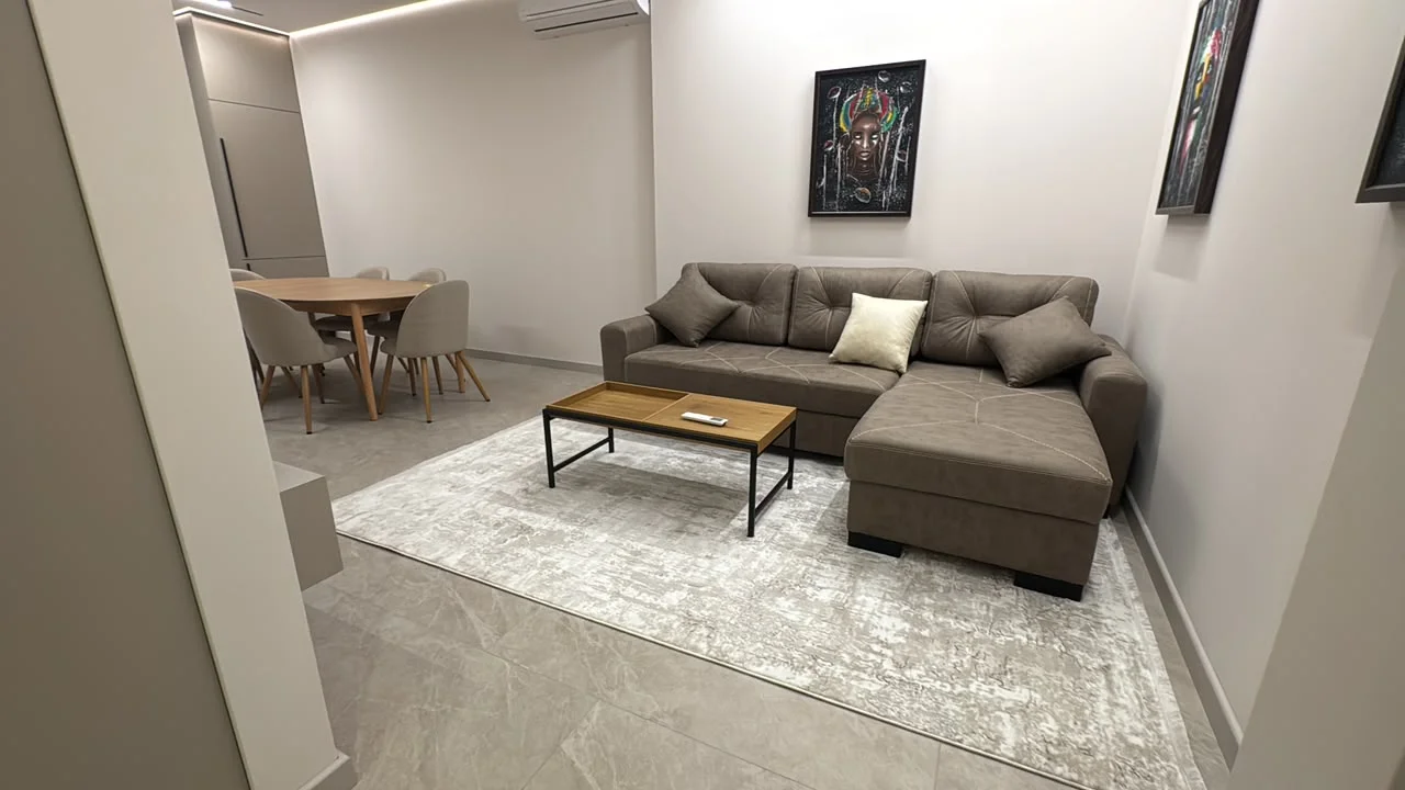 Kirayə 3 otaqlı Mənzil 102 m² Nəsimi r.