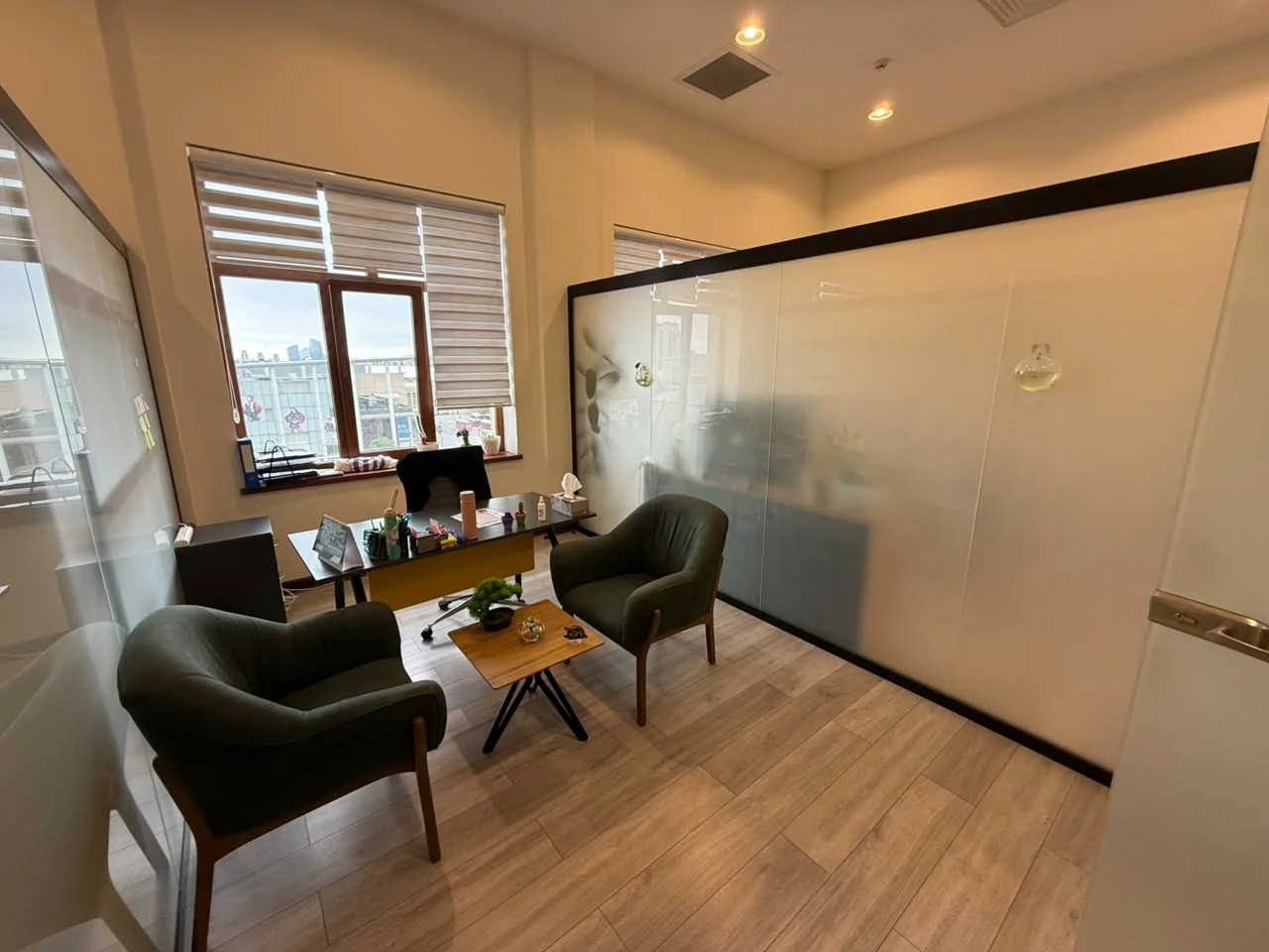 Kirayə 3 otaqlı Ofis 80 m² Nərimanov r. Gənclik m. – şəkil 6