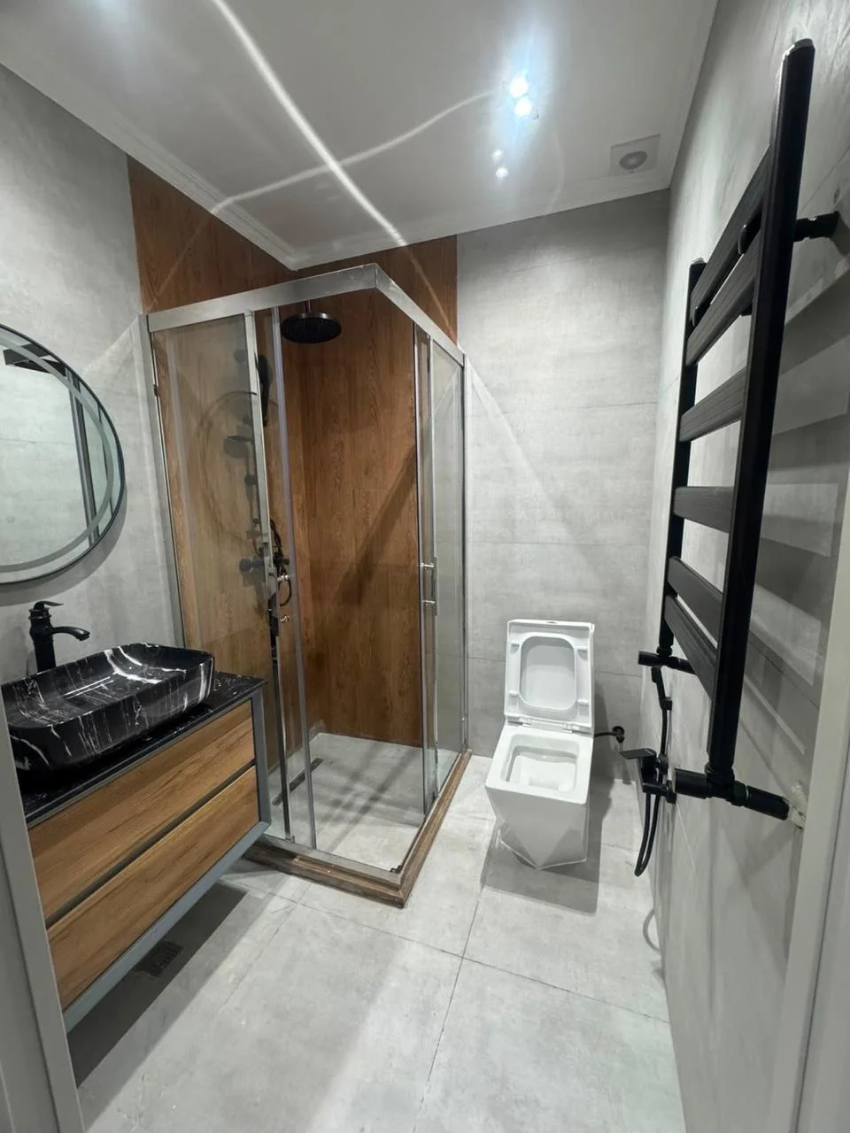 Kirayə 2 otaqlı Mənzil 70 m² Nəsimi r.