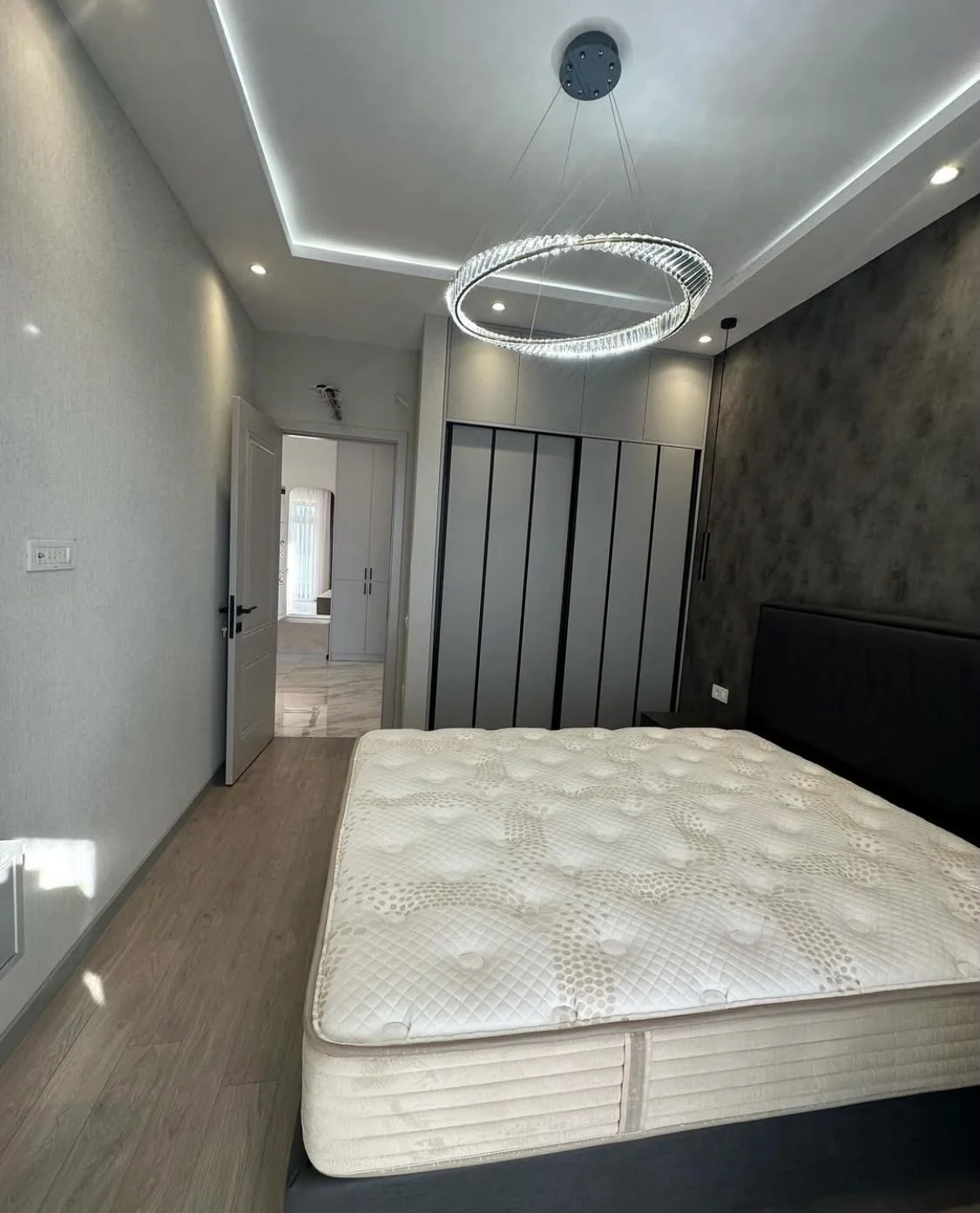 Satılır 2 otaqlı Mənzil 65 m² Yasamal r. – şəkil 4