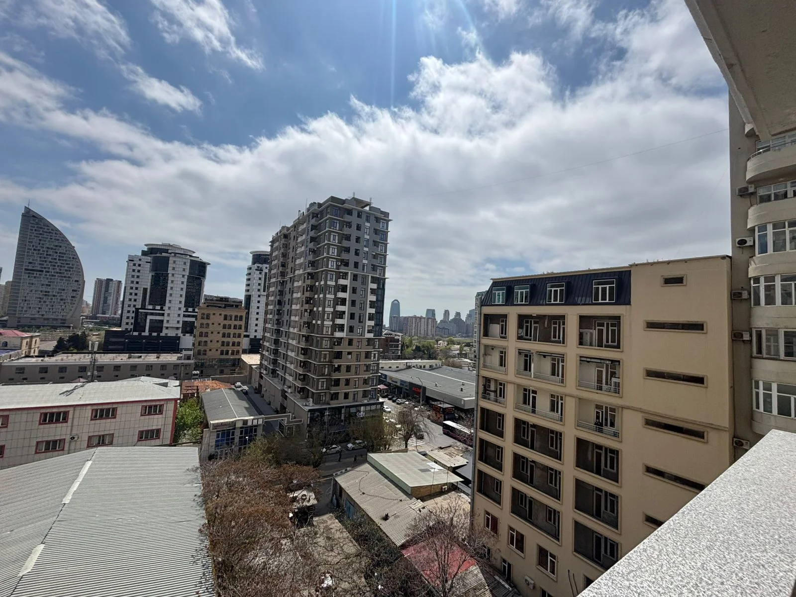 Kirayə 3 otaqlı Mənzil 110 m² Nərimanov r. – şəkil 14