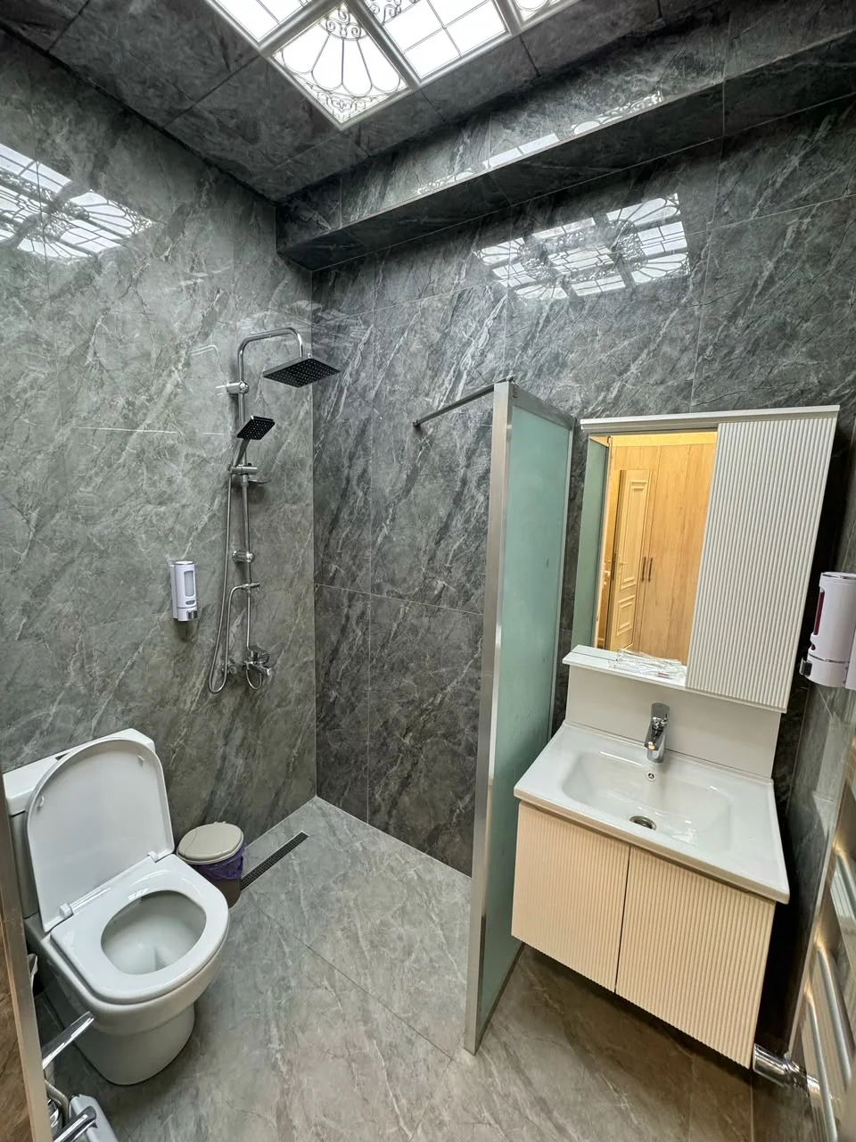 Kirayə 1 otaqlı Mənzil 45 m² Nərimanov r. – şəkil 11