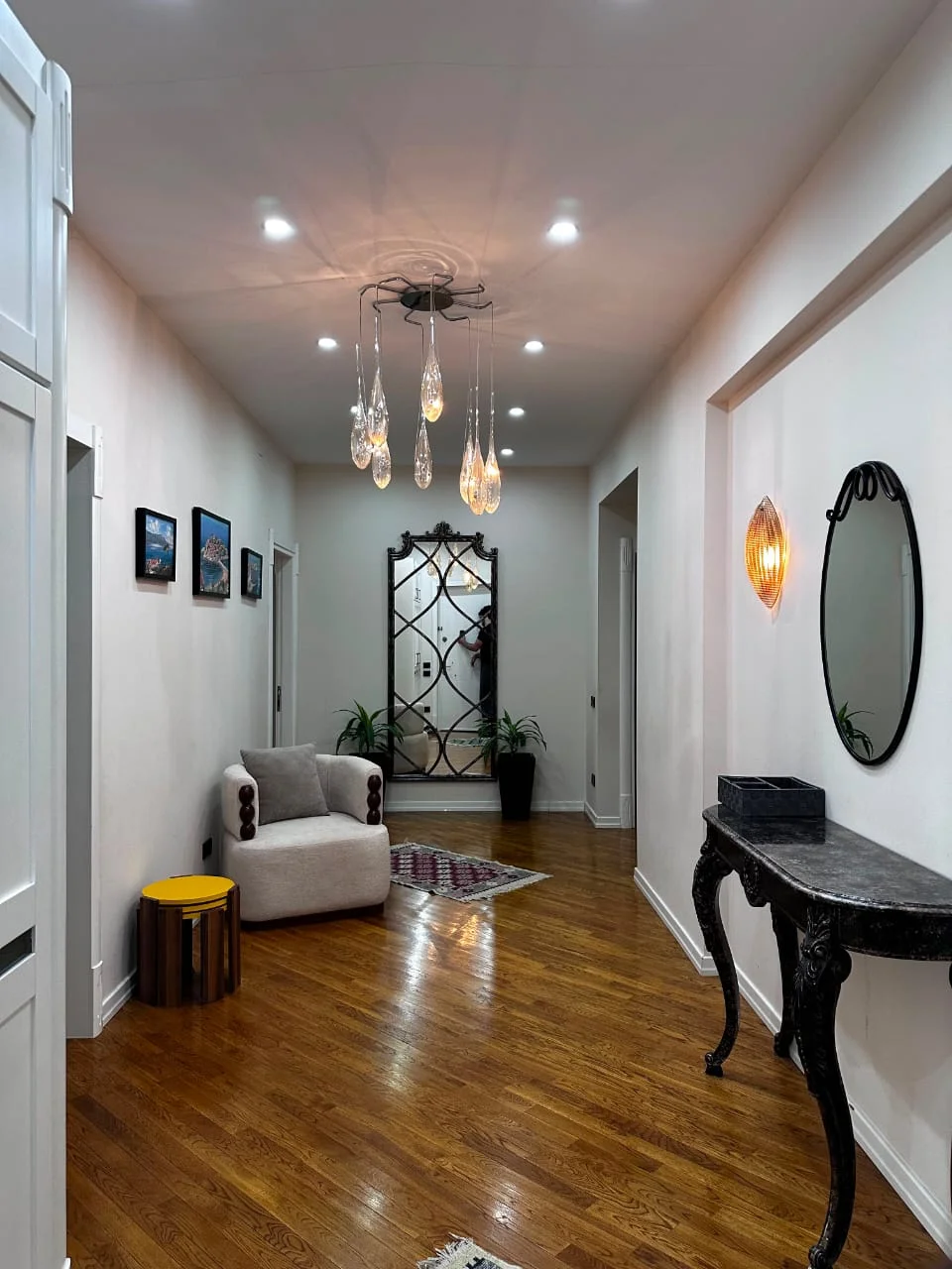 Kirayə 3 otaqlı Mənzil 141 m² Xətai r.