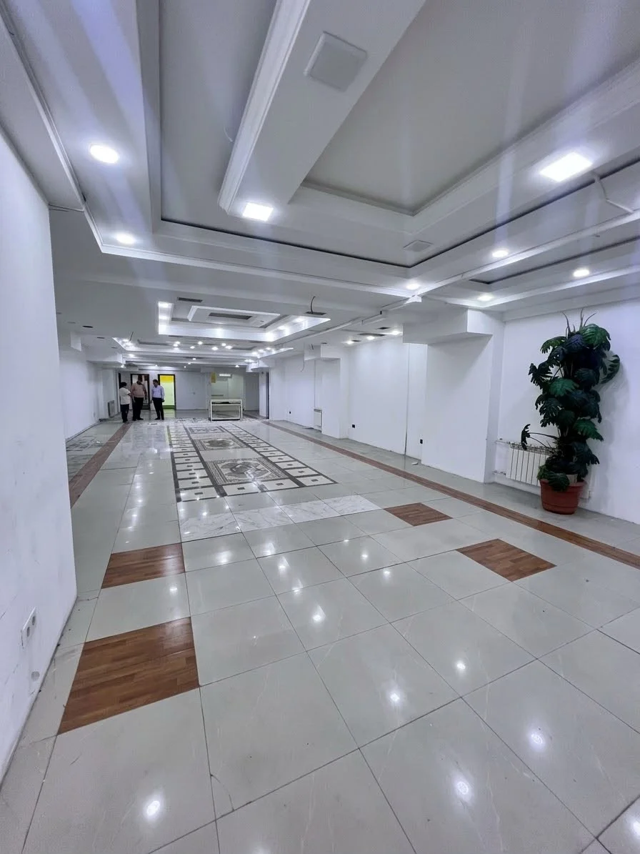 Kirayə 3 otaqlı Ofis 300 m² Nəsimi r.