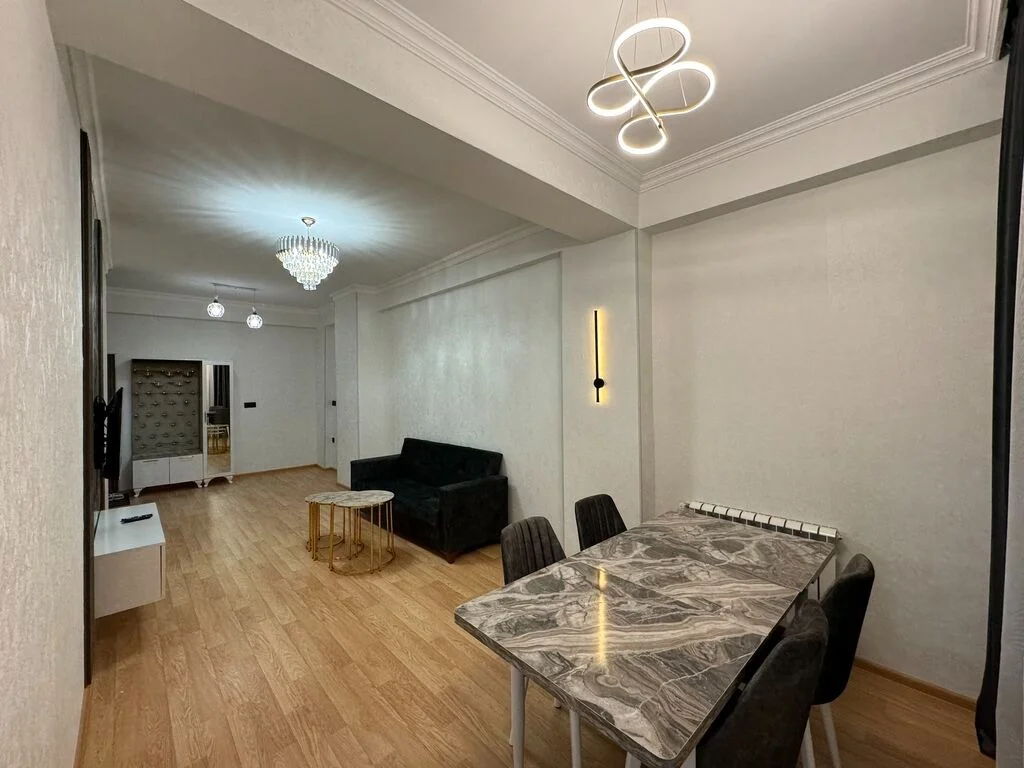 Kirayə 2 otaqlı Mənzil 70 m² Nərimanov r. – şəkil 3