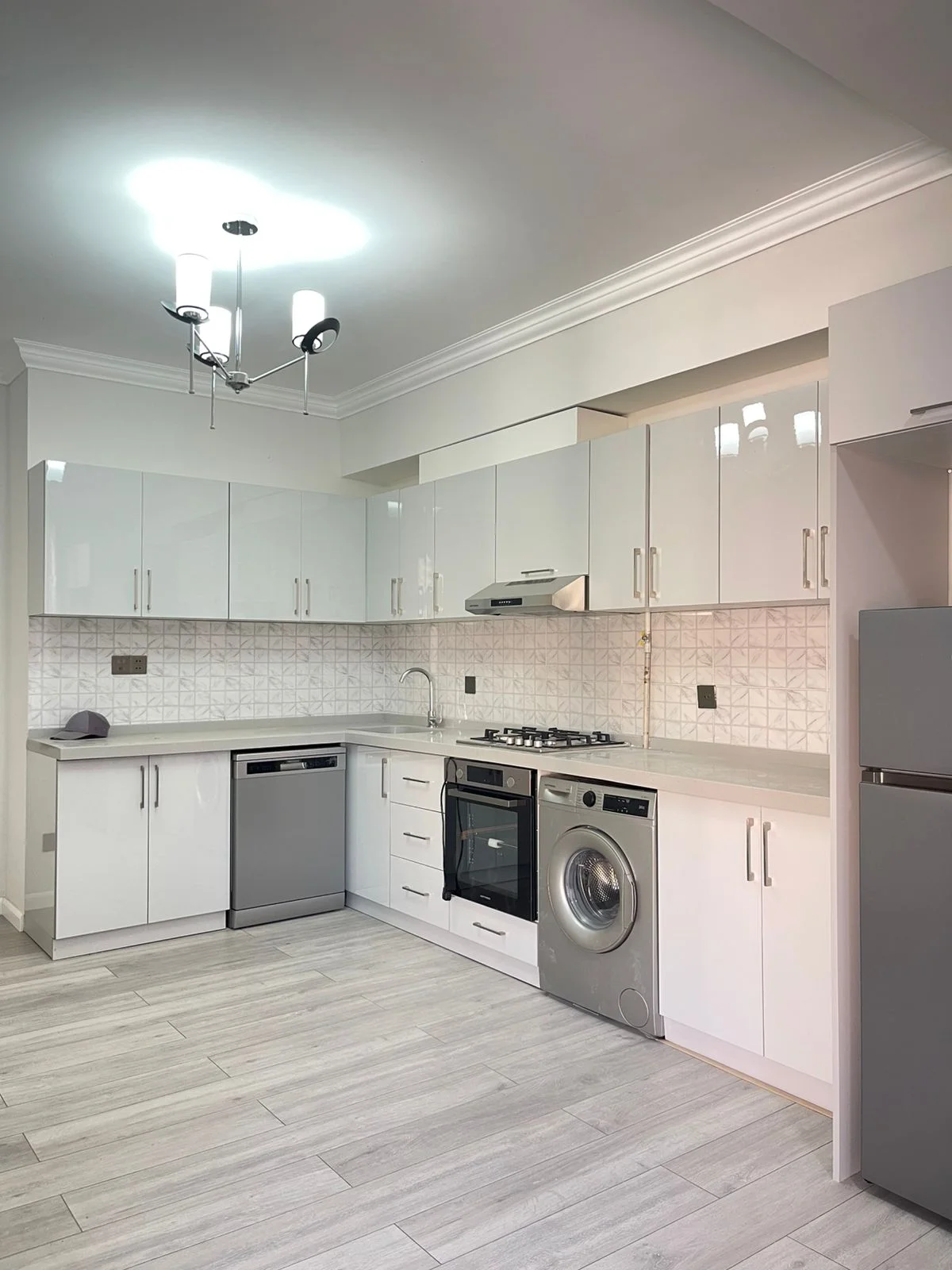 Kirayə 4 otaqlı Mənzil 155 m² Nəsimi r.