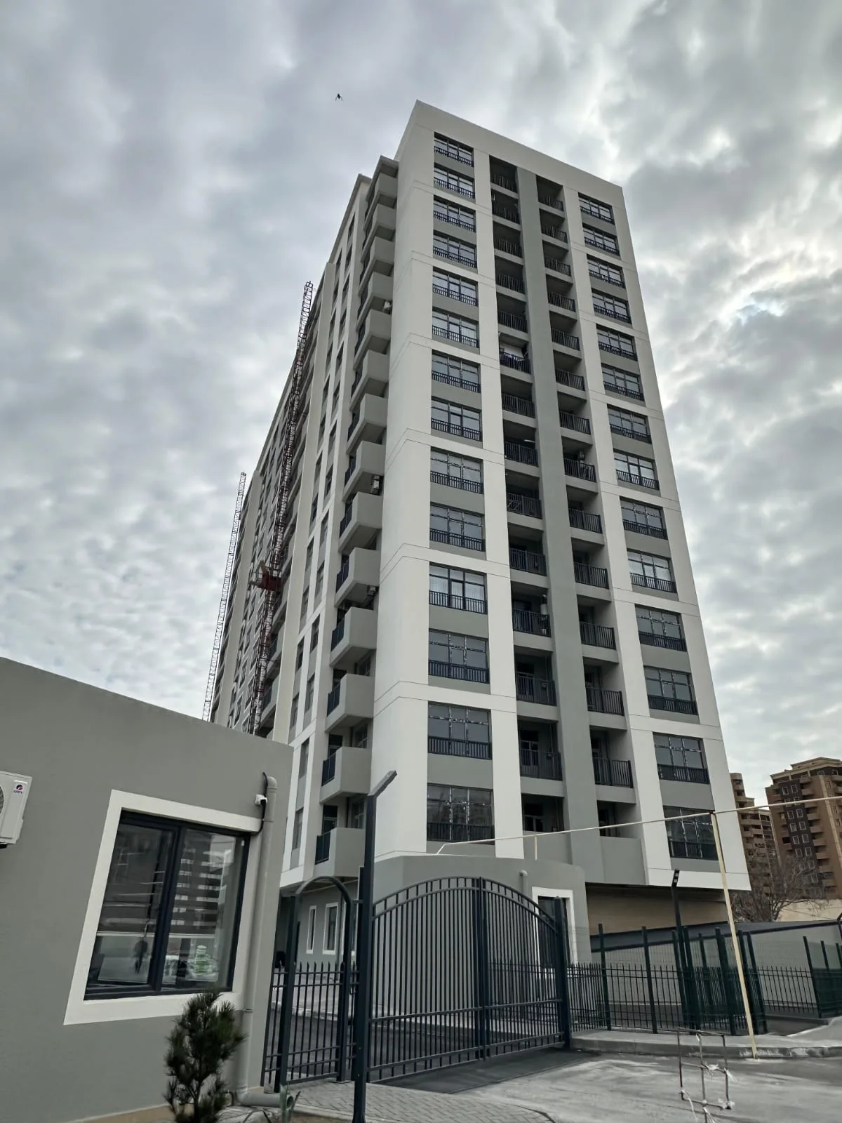 Kirayə 3 otaqlı Mənzil 90 m² Nəsimi r. 28 May m. – şəkil 15
