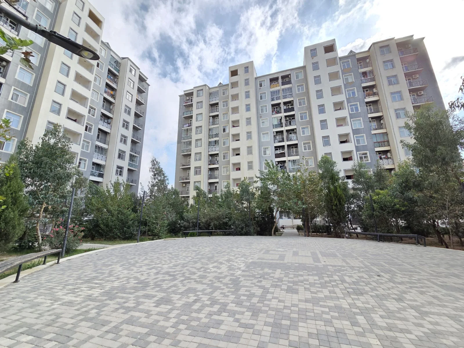 Satılır 1 otaqlı Mənzil 47 m² Abşeron r. Aşağı Güzdək q. 20 Yanvar m. – şəkil 1