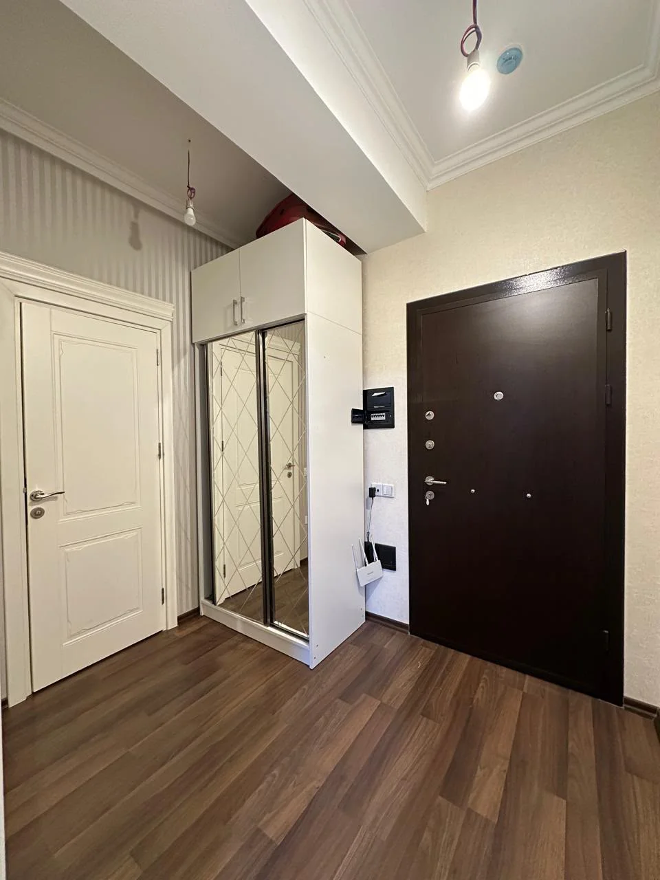 Kirayə 2 otaqlı Mənzil 47 m² Yasamal r.