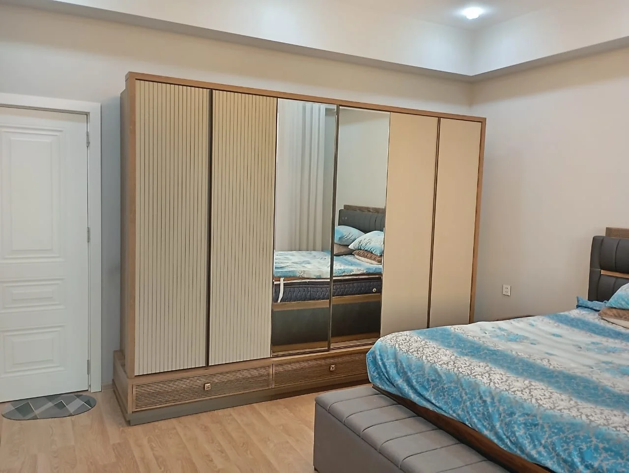 Kirayə 4 otaqlı Mənzil 165 m² Yasamal r.