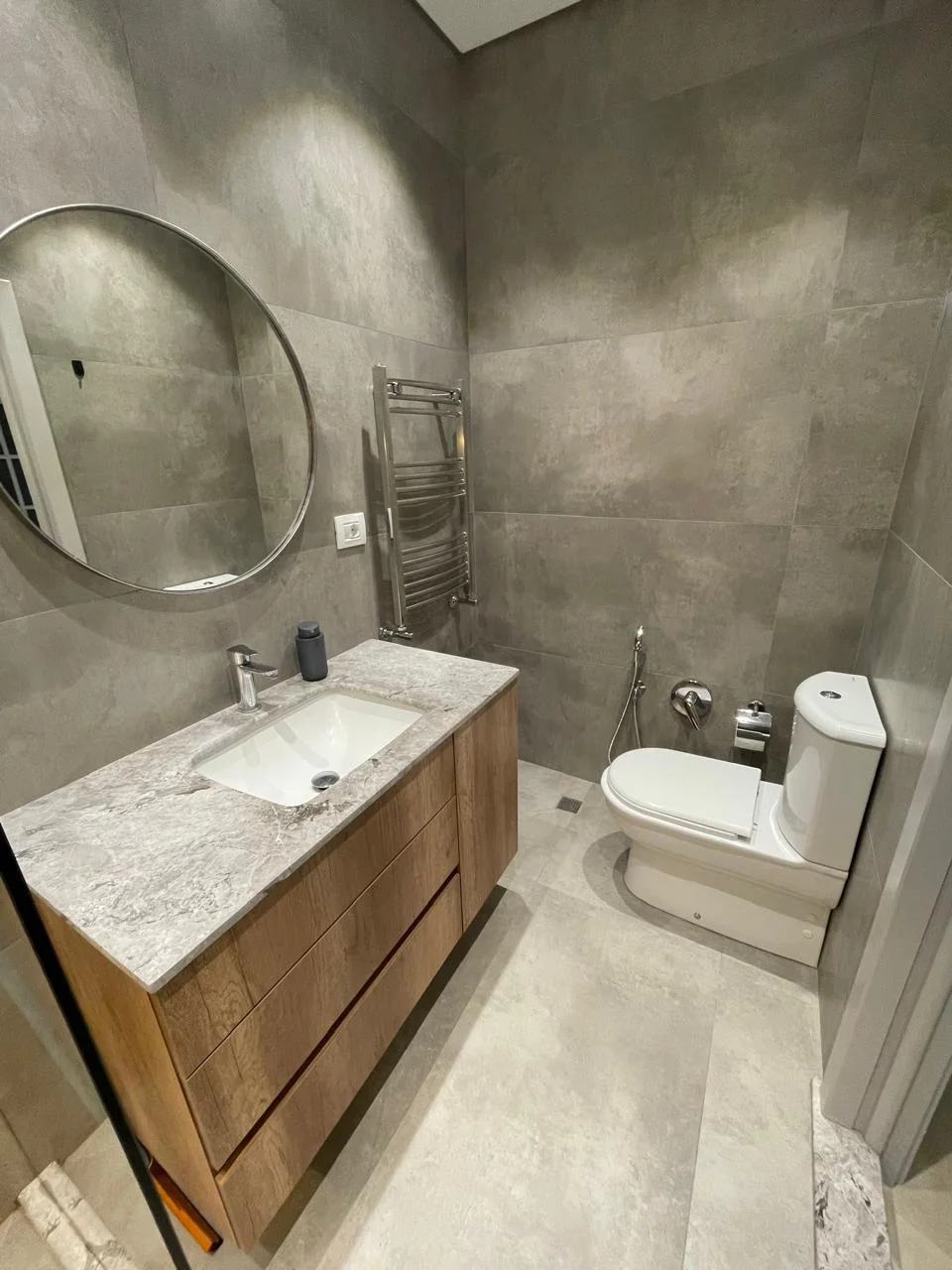 Kirayə 2 otaqlı Mənzil 85 m² Nərimanov r.