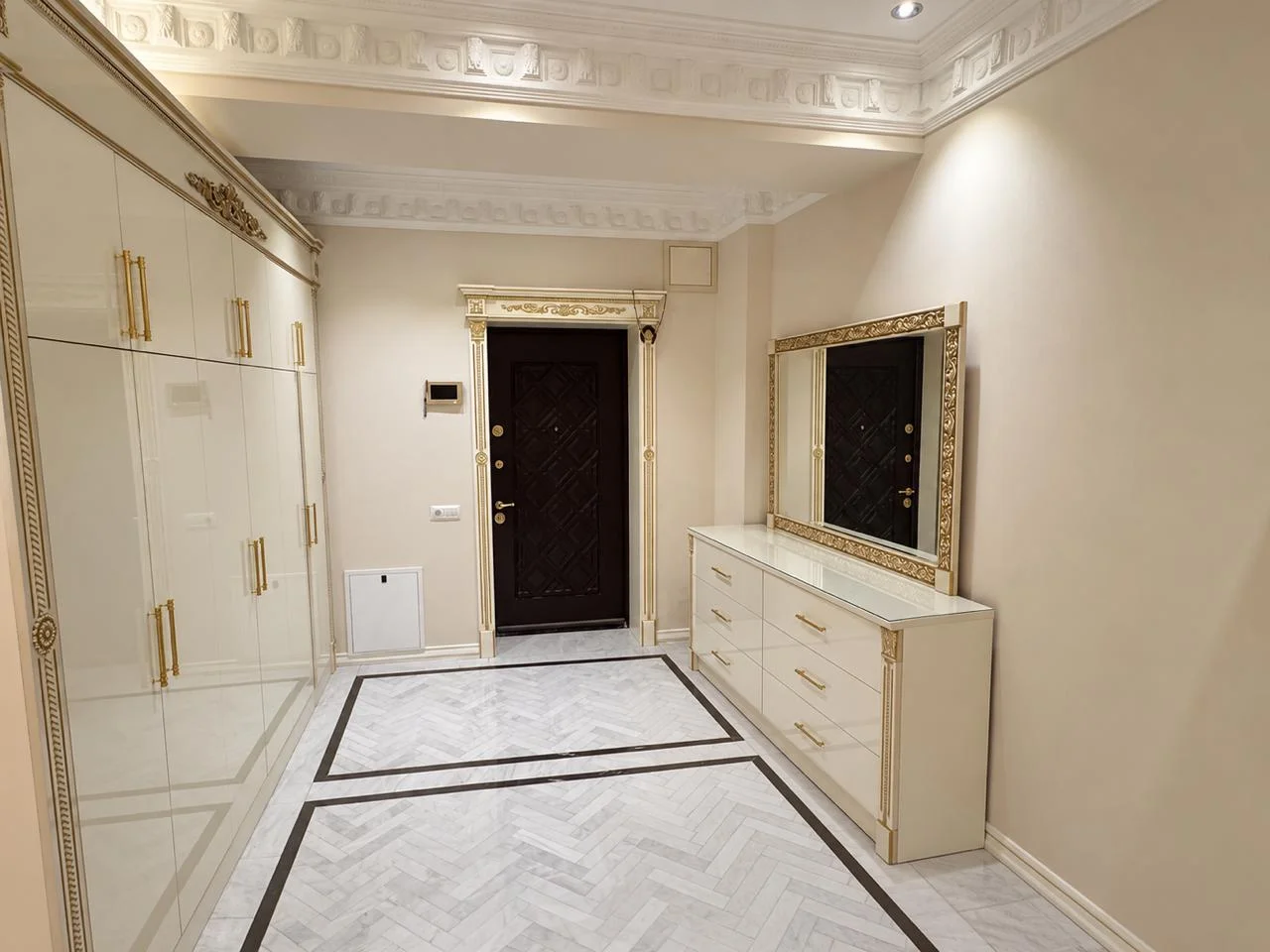Kirayə 3 otaqlı Mənzil 235 m² Yasamal r. Nizami m. – şəkil 6