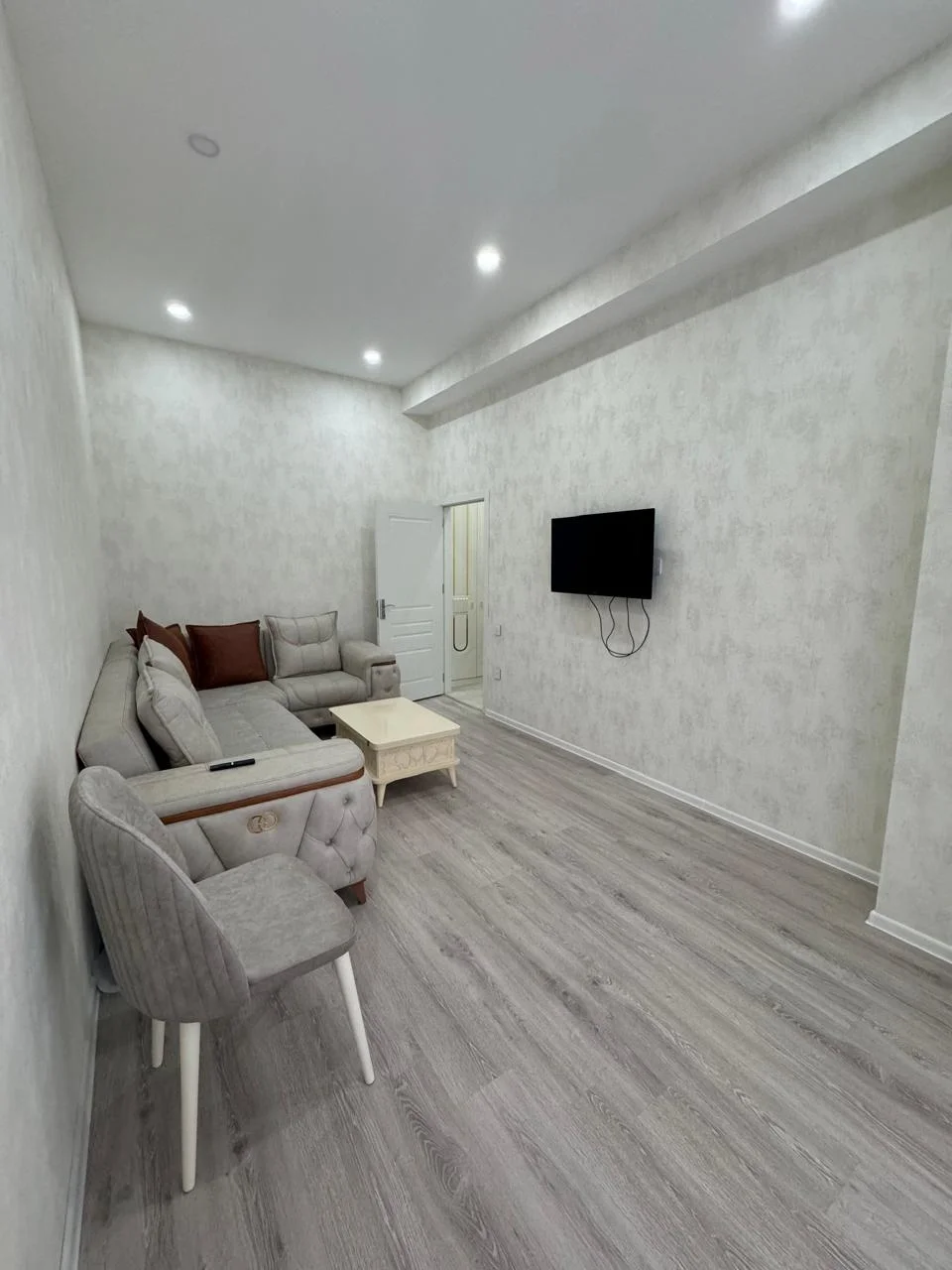 Kirayə 2 otaqlı Mənzil 70 m² Nərimanov r.