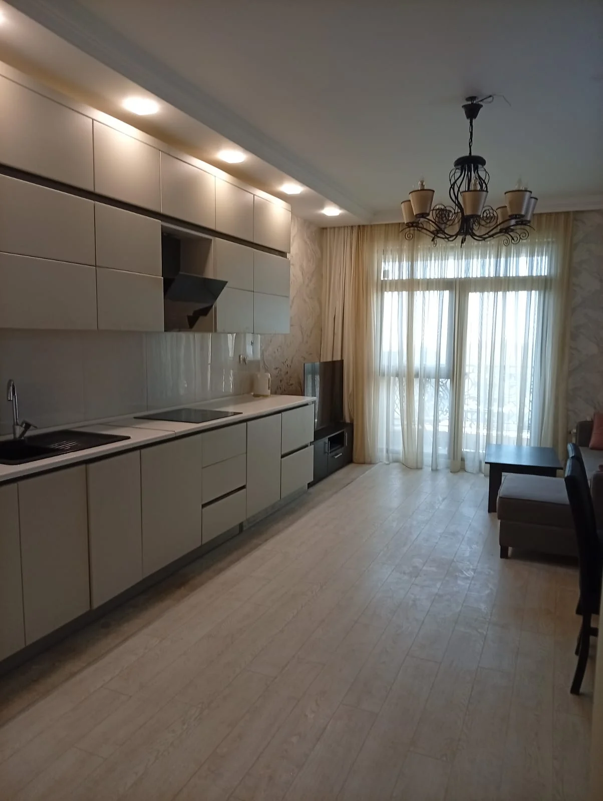 Kirayə 3 otaqlı Mənzil 110 m² Nəsimi r.