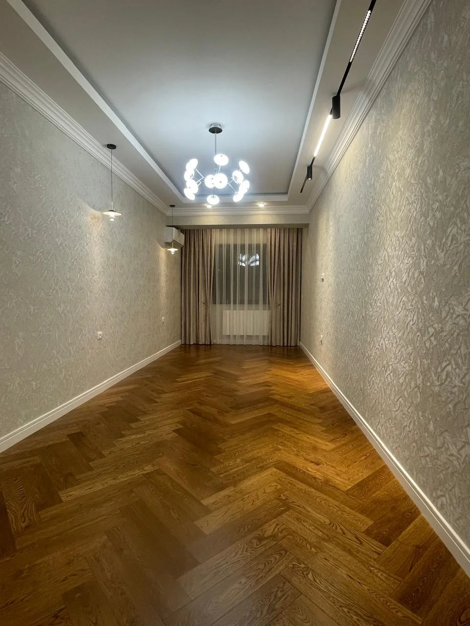 Kirayə 4 otaqlı Mənzil 200 m² Xətai r. Ağ şəhər q. – şəkil 7