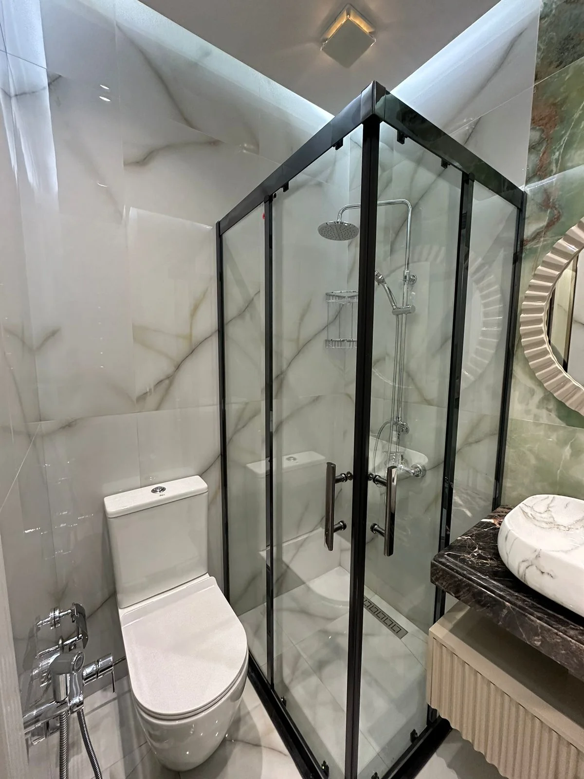 Kirayə 3 otaqlı Mənzil 120 m² Xətai r.