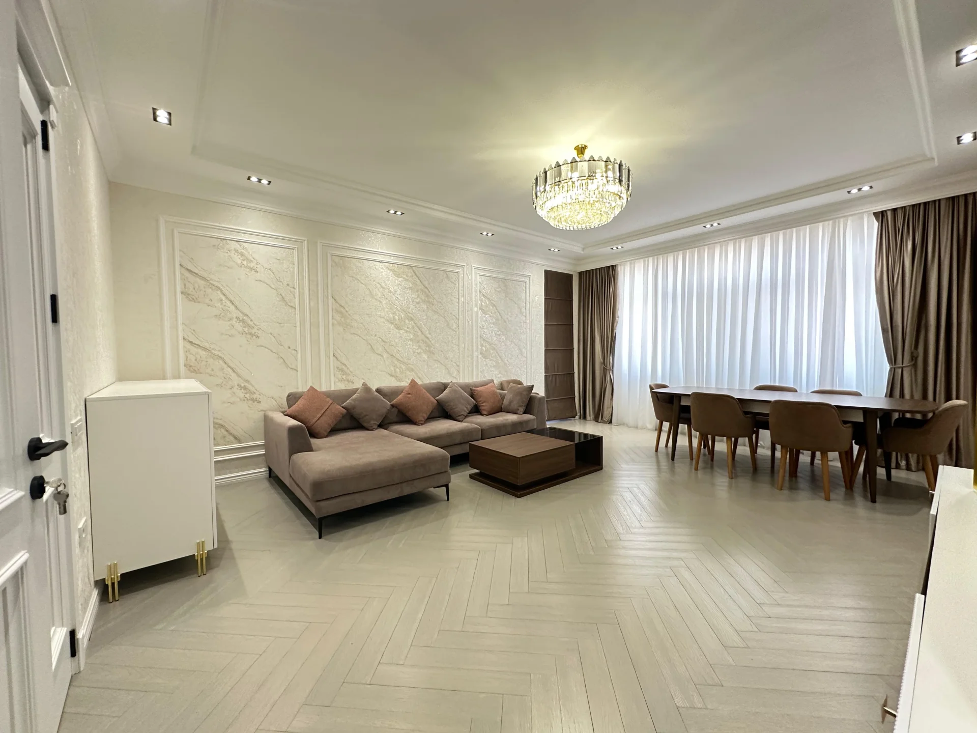 Satılır 2 otaqlı Mənzil 108 m² Nəsimi r.